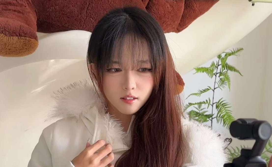 苹果相机泄密.河南颜值姐姐.覃锦妤