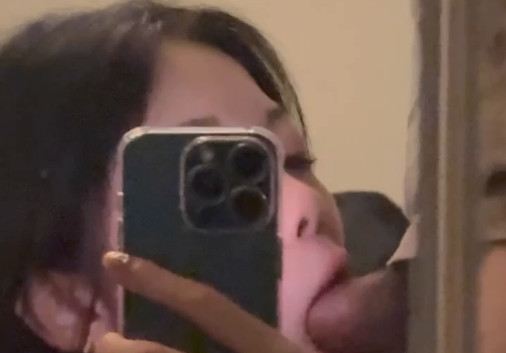有这样的巨乳女友.你几点睡