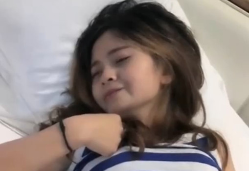 趁对象老弟不在家・赶忙进屋来一炮